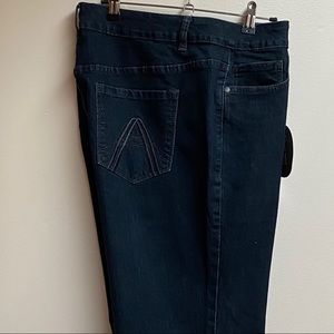 Avenue Denim Petite Bootcut Jeans